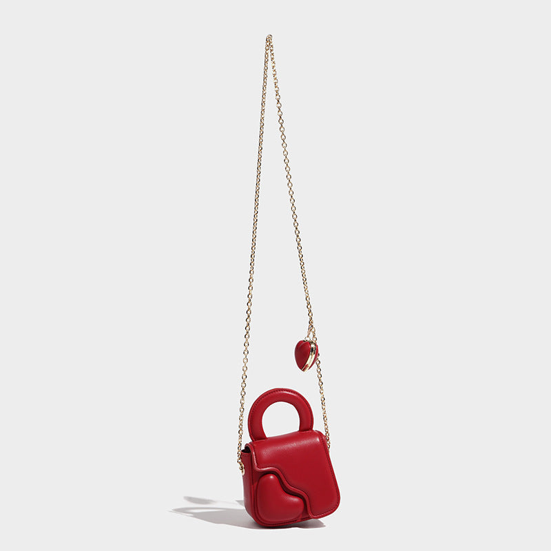 Small Heart Chain Crossbody Bag