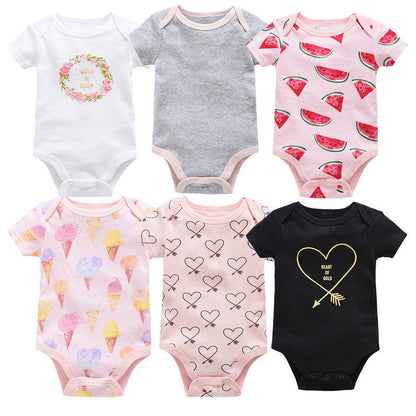 Six sets of newborn clothes